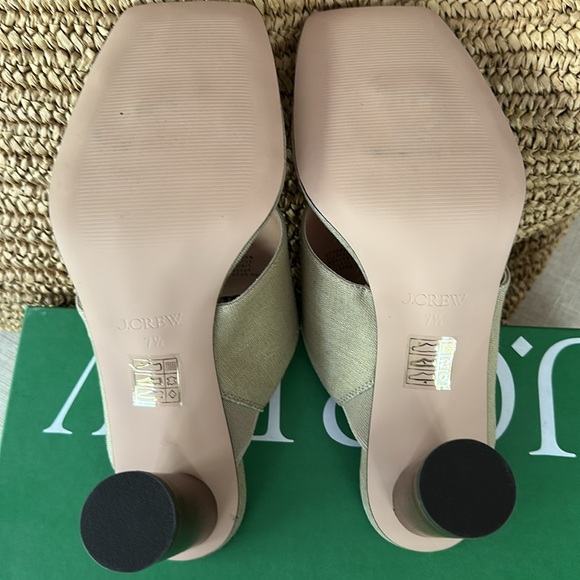 J CREW Heeled Thong Sandals in Linen - Picture 11 of 13